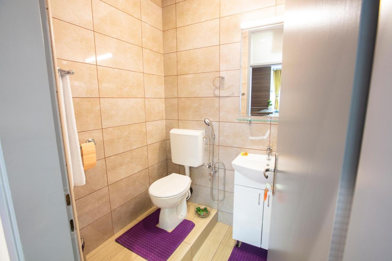 Hostel Amd Belgrado Esterno foto